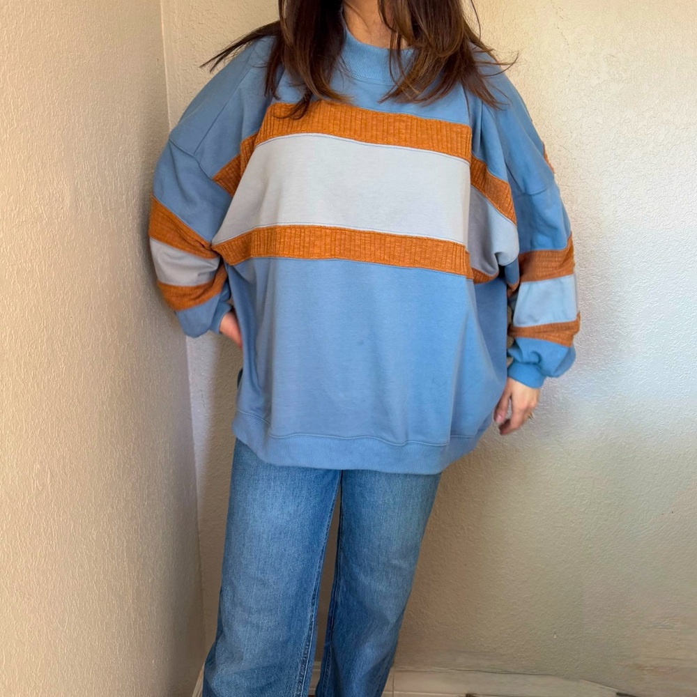 Oli & Hali women’s M/L oversized striped pullover